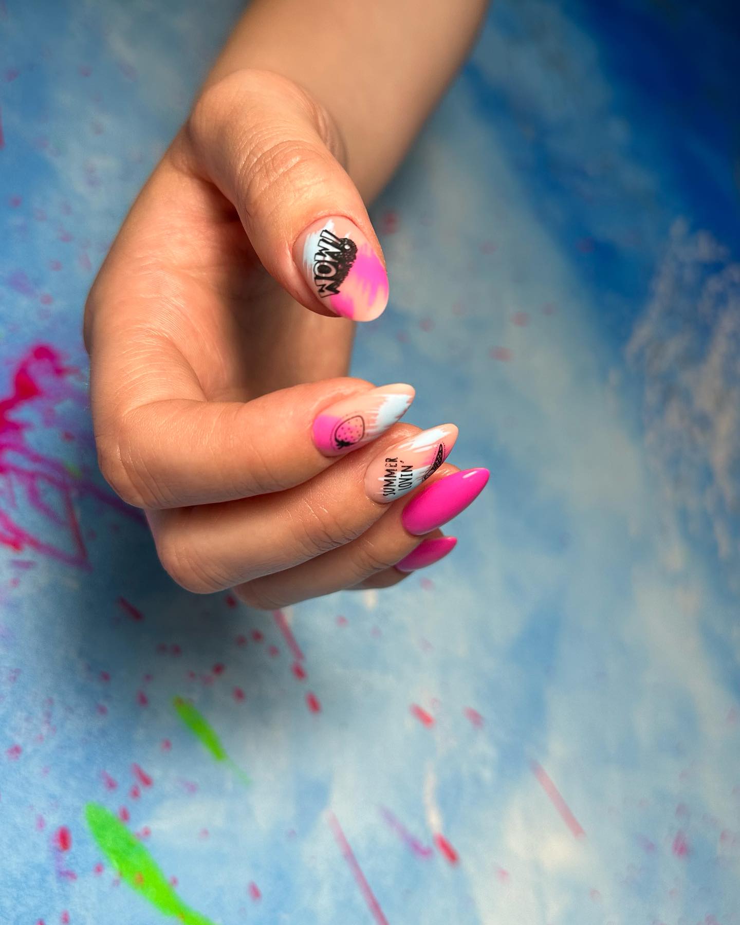 Island of Nails Bergamo